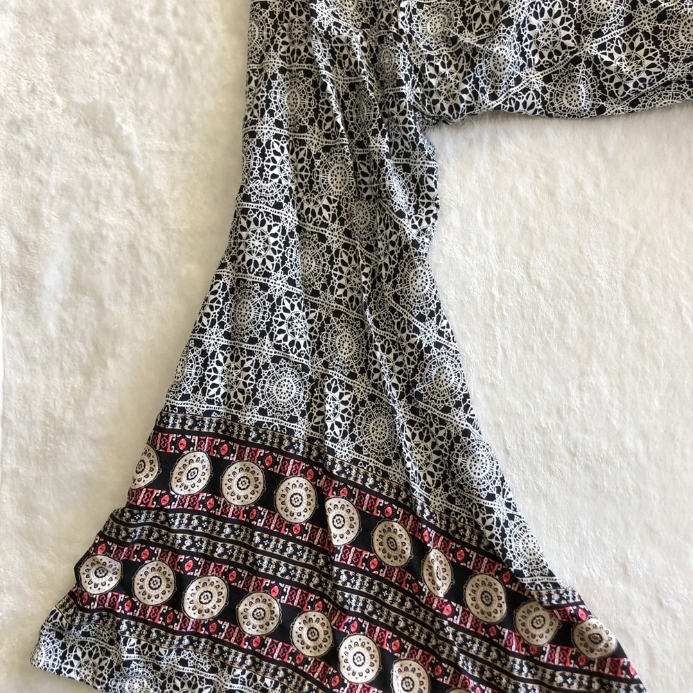 Umgee blouse - Picture 9 of 16